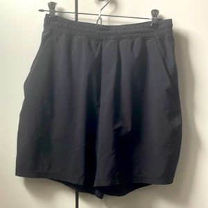COPY - Lululemon Pace Breaker shorts 7” lined